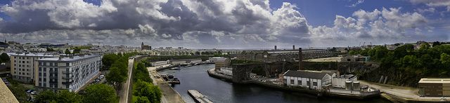 vu panoramique sur l'Arsenal de Brest